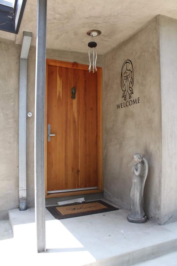 Shanti Om Retreat In Beverly Hills Los Angeles Exterior photo
